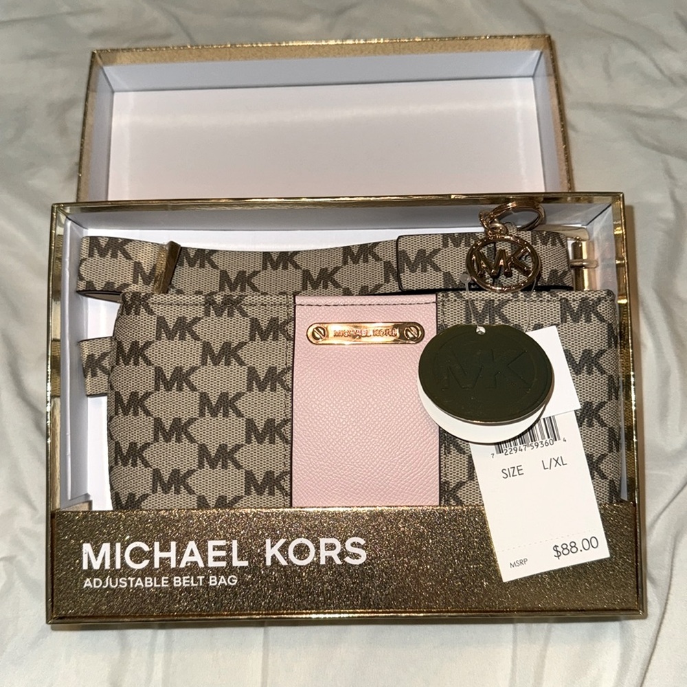 Micheal Kors Adjustable Belt Bag